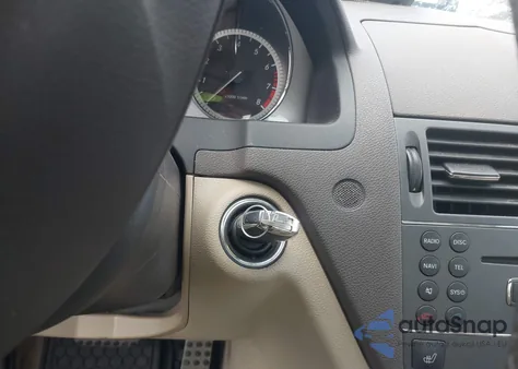 2010 Mercedes-Benz C 300 Luxury/Sport из США, поврежденный, VIN WDDGF5EB8AR095480